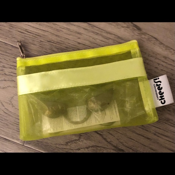 🎉 BNWT Peepers Indoor suntanning eyewear with travel case - Picture 3 of 4